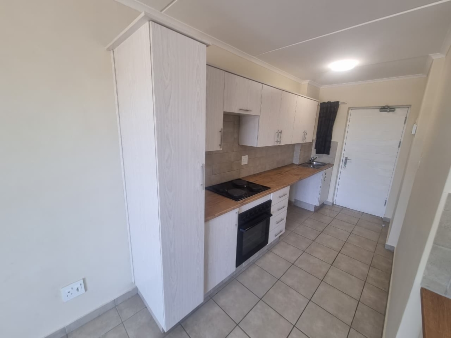 To Let 3 Bedroom Property for Rent in Kuils River Western Cape